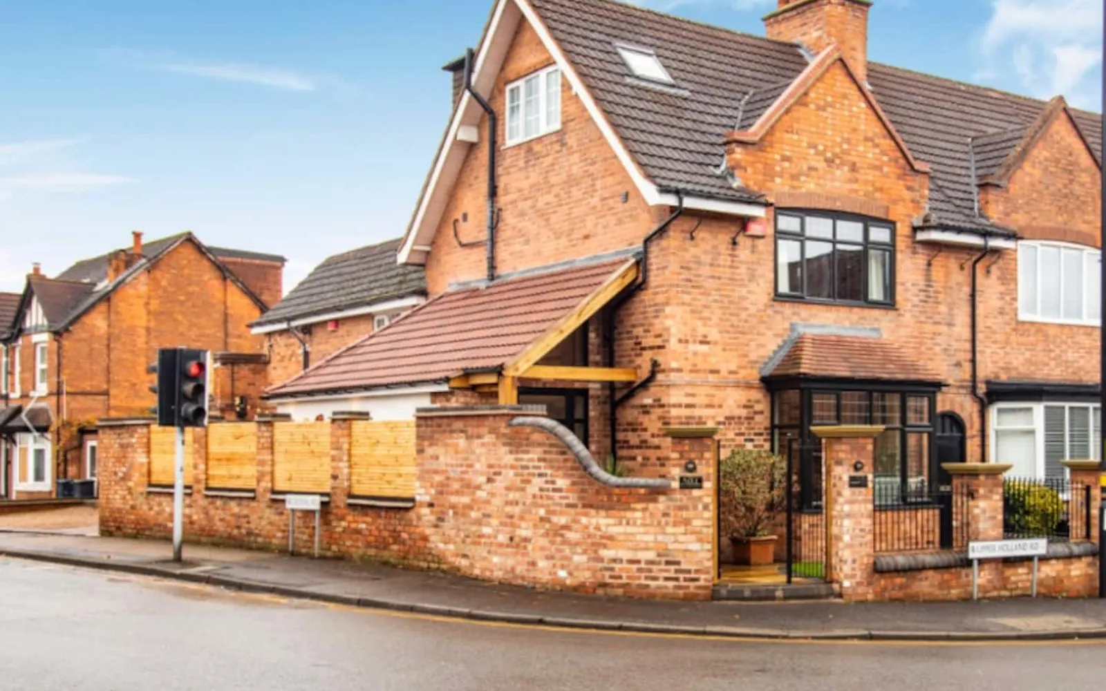 Five-bedroom, five-en-suite transformation in Sutton Coldfield — finished corner elevation
